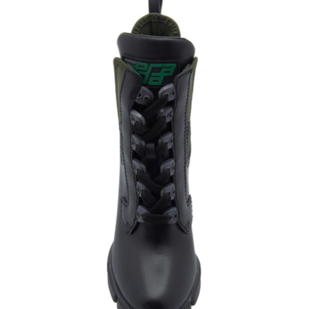 💜SOLD❤️[prada] Brand new prada hiking boots - Picture 4 of 8